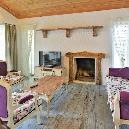 Dal Villa *